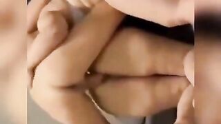 مقطع سكس نيج خليجي جماعي جديد فاجر قحبتين جامدين نيك