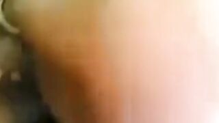 سكس اسكندرانيه شرموطة تمص الزبر بكل دلع - سكس فموي مصري
